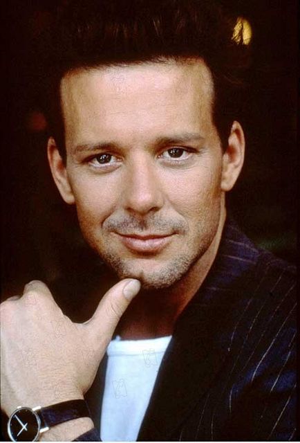 mickey rourke young. Mickey Rourke